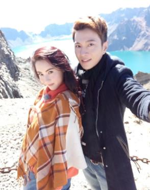 张柏芝曾是大众眼中的金童玉女,张柏芝大胆曝光恋情开启新生活