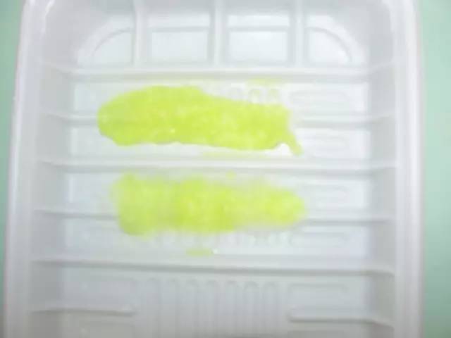 嘴唇上火起皮最快最有效的方法,上火引起的嘴唇干裂起皮怎么治