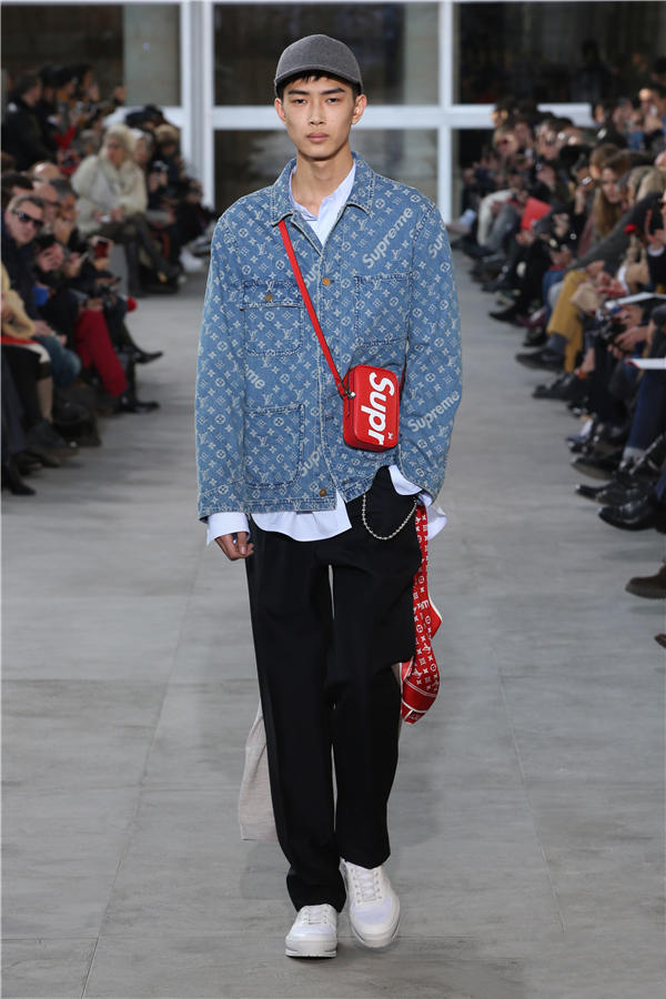 不是白浅夜华而是LVxSupreme