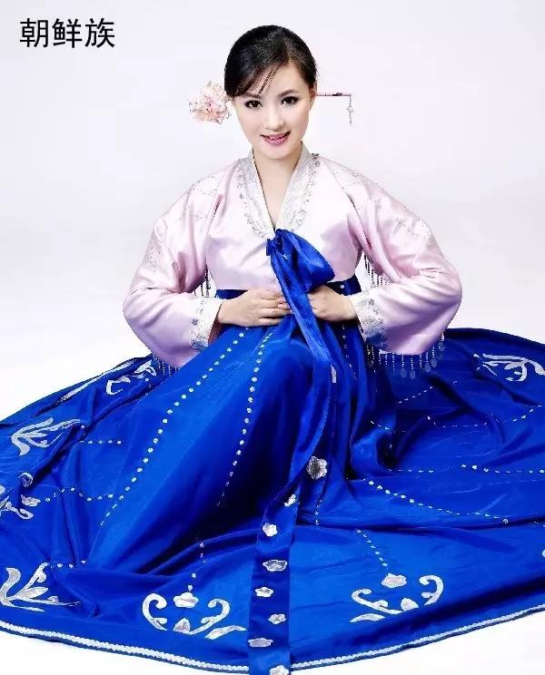 56个民族服饰的视频,56个民族男士服饰