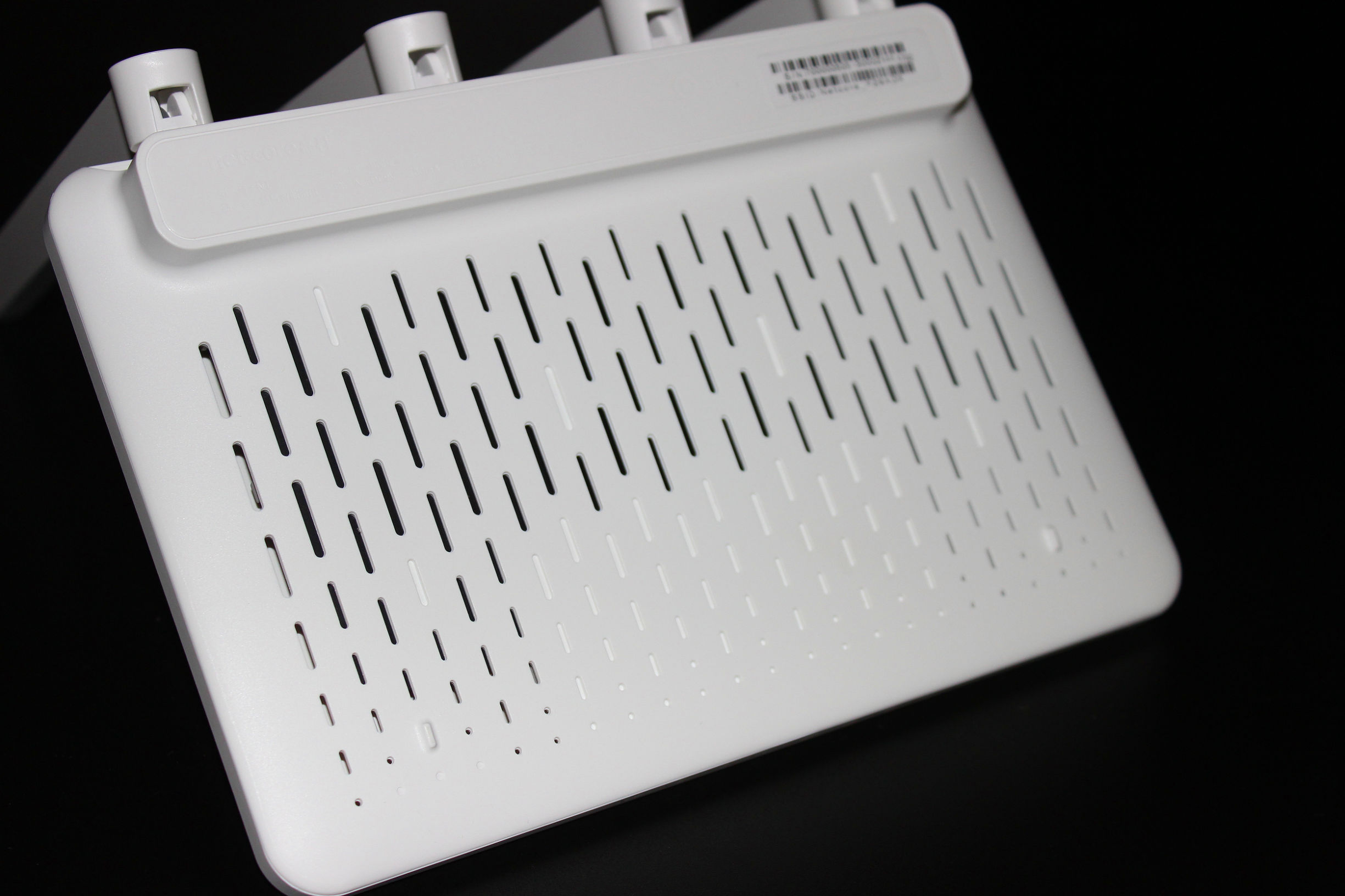 厉害了,这个路由居然可以去广告?还可以防蹭网?