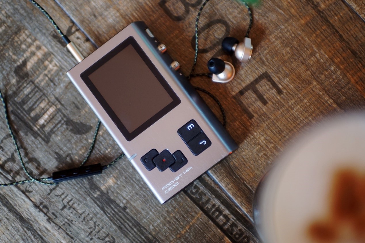 如果说哪个*放播**器更纯粹,那么七彩虹C200应该算是一个