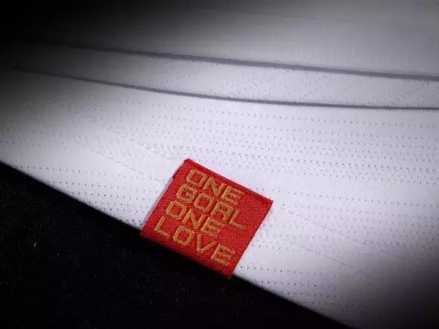 卡尔美中甲西海岸球衣,卡尔美设计的中乙球衣