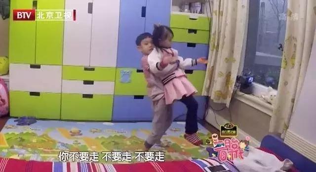 天啊,童年女神脸尖到不敢认,这是老了还是整容?