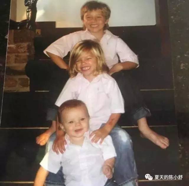 贝克汉姆大背头发型,贝克汉姆3个儿子名字