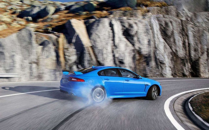 用车｜这种面料为何会让男人的双手高潮？｜Y车评