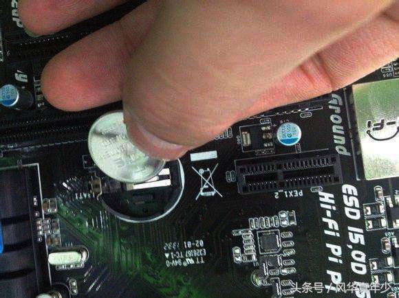 电脑黑屏0xc0000034错误怎么处理,电脑开机黑屏出现rebootandselect