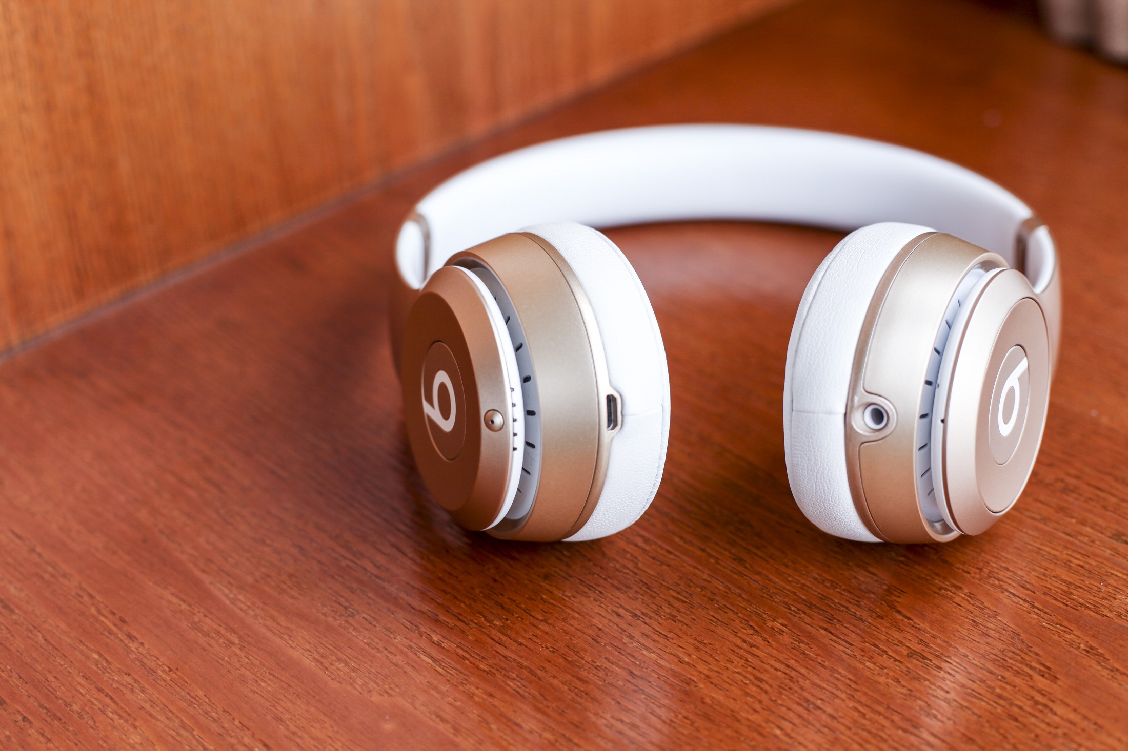 beatssolo2 wireless测评 (beatssolo2wireless外观)