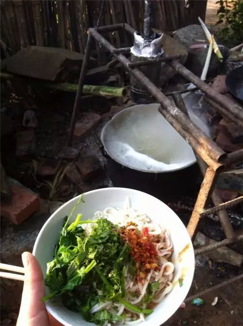 西双版纳旅游好吃的,西双版纳旅游好吃的水果