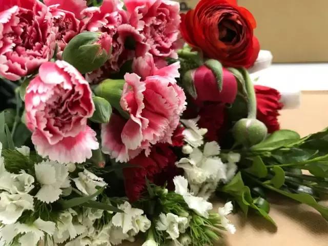 成都鲜花包月99每月4次,花费上万测评1个月