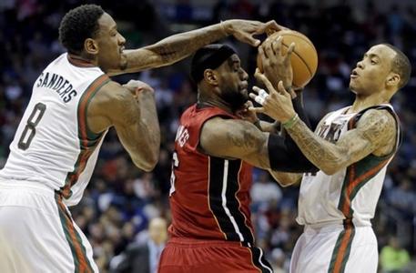 骑士签下库克,骑士签下隆多