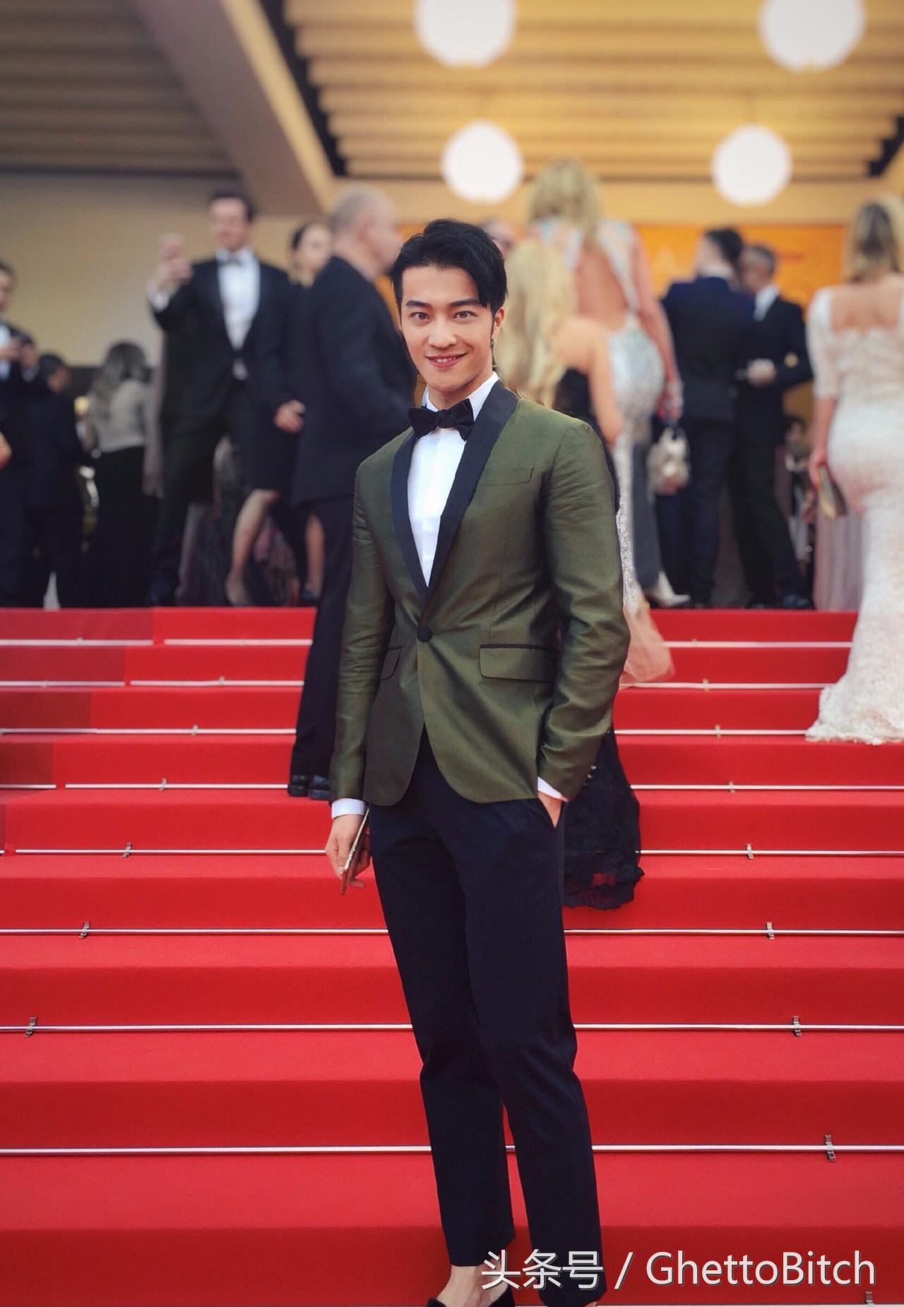 后宫离花传｜RMIUC从十八线深柜男孩到名媛一姐的故事