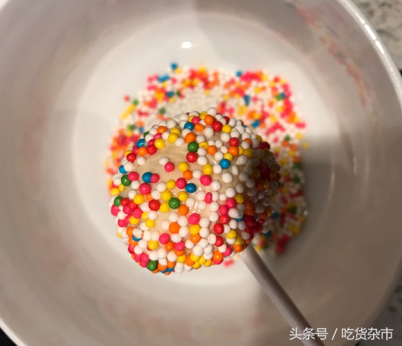 给女友手工制作的礼物棒棒糖教程,巧克力棒棒糖蛋糕