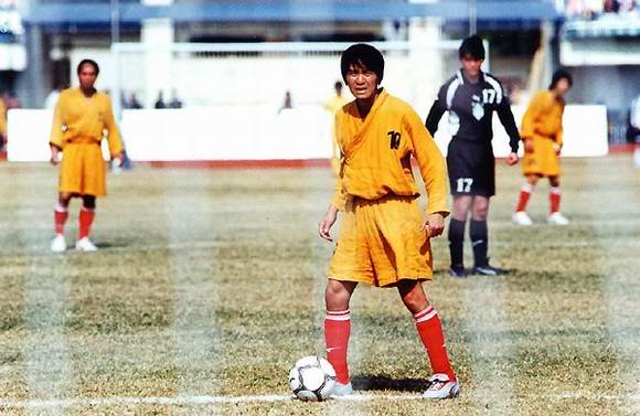 胡歌拍的足球电影,胡歌演的足球电视剧叫什么