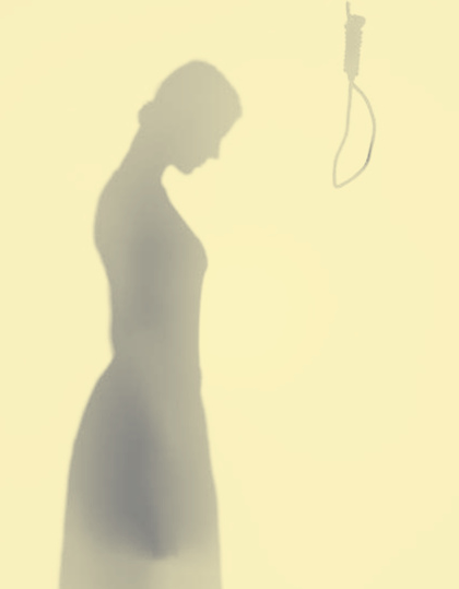 19岁女大学生失眠30晚藏入地窖自杀，被发现后接受电疗获新生