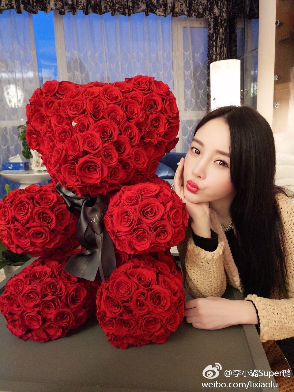 网友说陈乔恩的蟑螂死得贵气，不过陆毅能买豪车却出不起洗车钱？