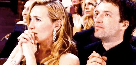 有没有人来姨妈有血块,谁来救我