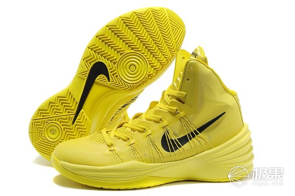 你从不注意的鞋底花纹,却成了乔丹科比封神的“秘密”