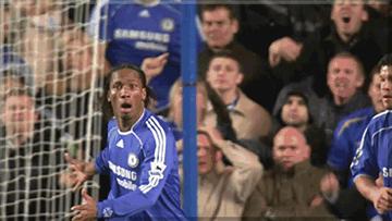 足球搞笑gif网友恶搞,足球搞笑过人集锦gif