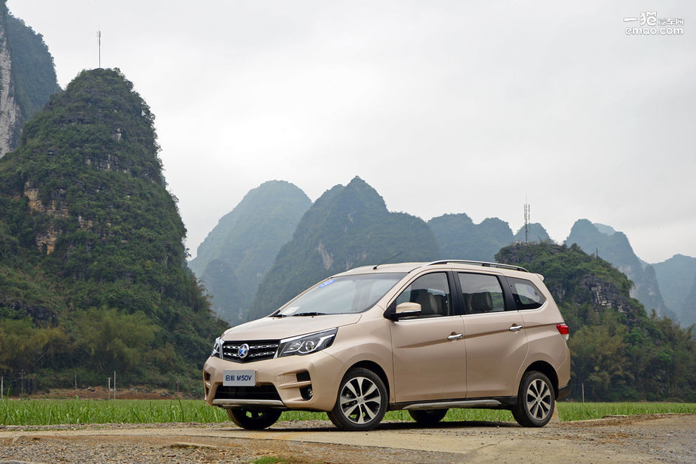 10万mpv家用车型舒适度,10万以内最好的mpv车