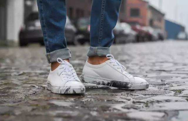 称霸Ins的Sneaker明星为什么爱它？