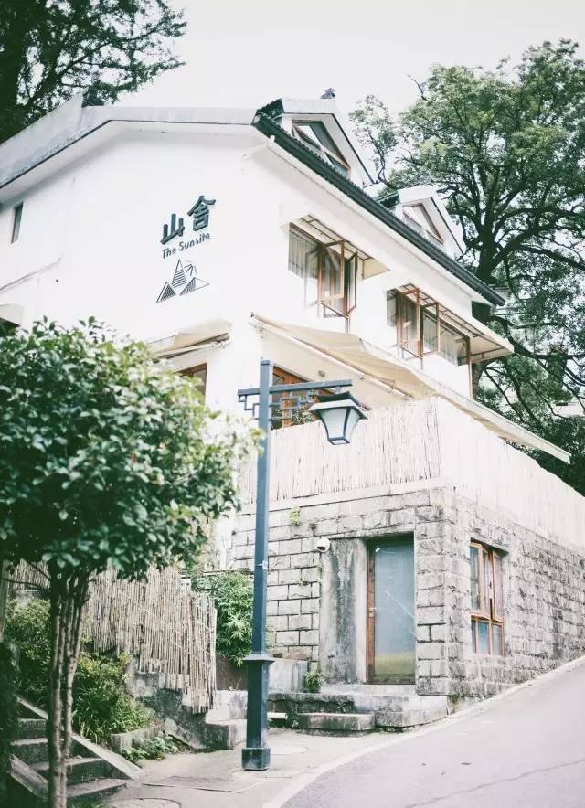 杭州旅游攻略酒店住宿三天两晚,杭州旅游攻略住宿排名