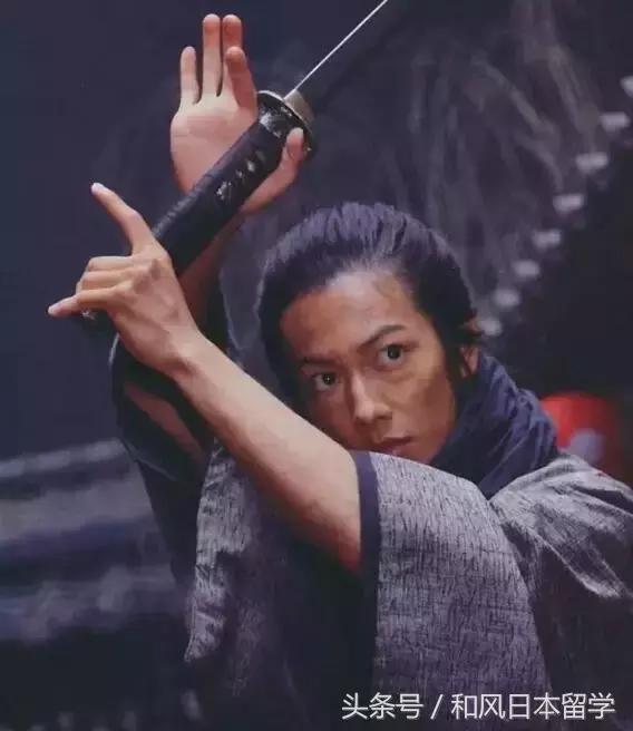 佐藤健17岁到现在的变化,佐藤健有哪几个奖项