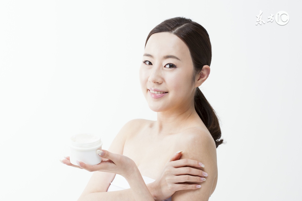 深层清洁收缩毛孔护肤,深层护肤净透水润洁净