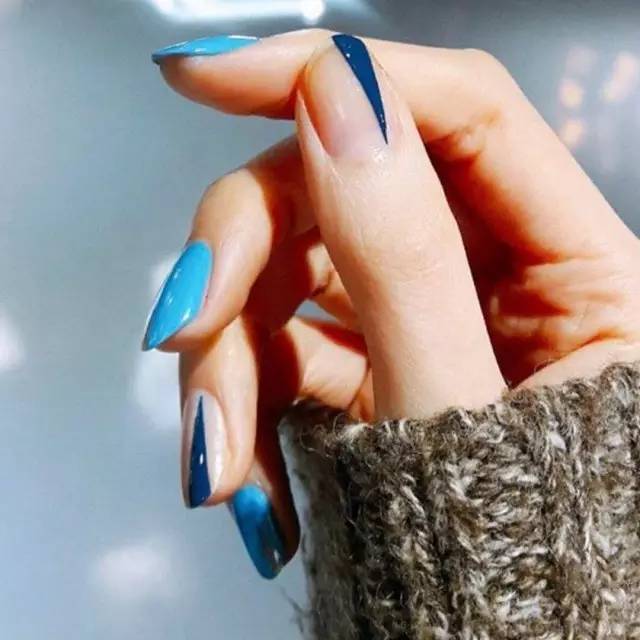 现在最流行美甲款式,2020美甲流行款式视频