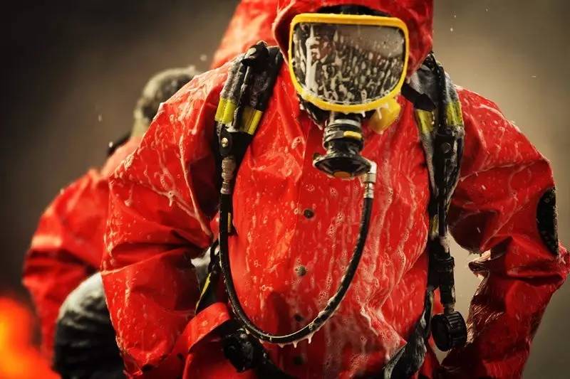 3.15丨我想,我可能遇到了一群“假”的消防员