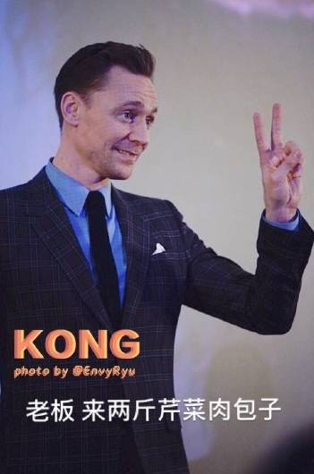 抖森表情包上线~老干部鹿晗,不呆萌张艺兴,脸部失控的胡歌,花痴赵丽颖……差点认不出管理不住自己表情的爱豆们!