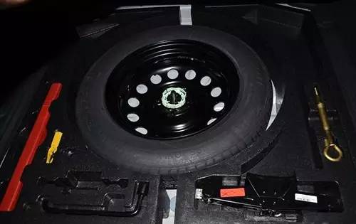 新手用车必备的知识,用车技巧新手必看100例