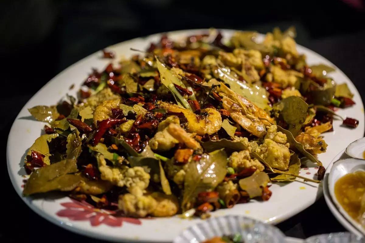 大连空运来的海洋馆，这家海鲜仓库简直是大海的搬运工对不起，你们的皮皮虾已经被我炒了