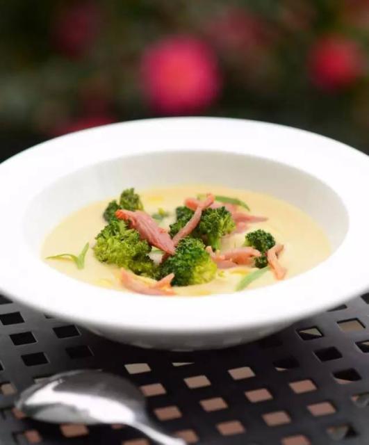 走起!天津恒隆广场春季新品攻略,给自己一个买买买的理由