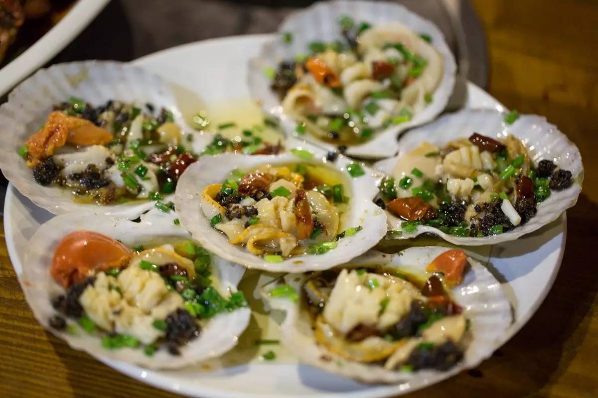 大连海洋馆搬运动物,大连空运的海鲜