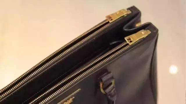 prada杀手包值得购买吗,prada杀手包真假鉴别