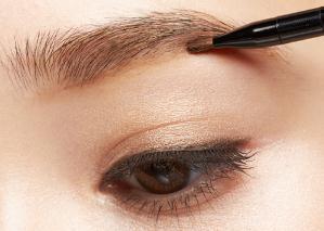 日本全套彩妆推荐平价品牌,日本平价彩妆品牌推荐