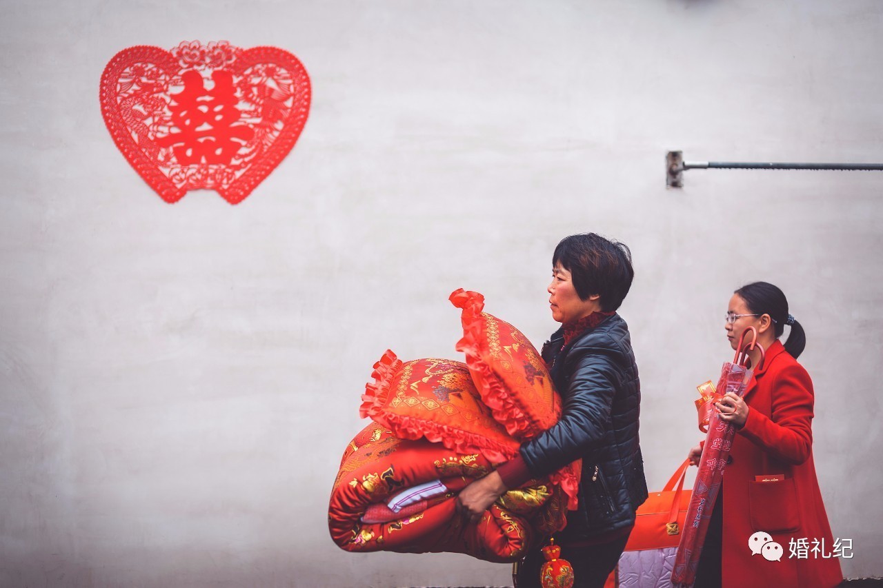 不给媒人红包会触霉头？发红包还有哪些禁忌？