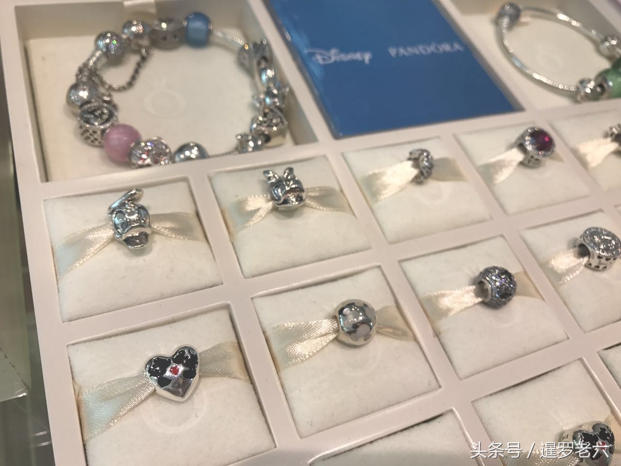 吉隆坡双子座买潘多拉手链，不买媳妇不高兴，两千就这么花掉了！