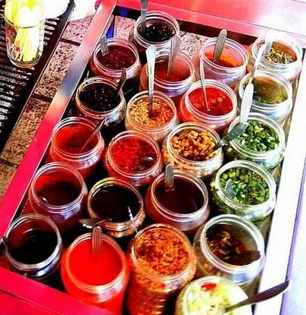 浜戝崡绾㈡渤娉歌タ缇庡コ,浜戝崡娉歌タ鍘跨編濂虫紓浜悧