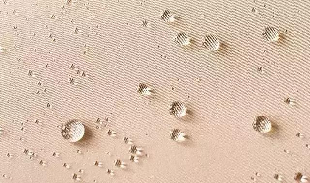 burberry风衣值得买吗,burberry风衣剁手