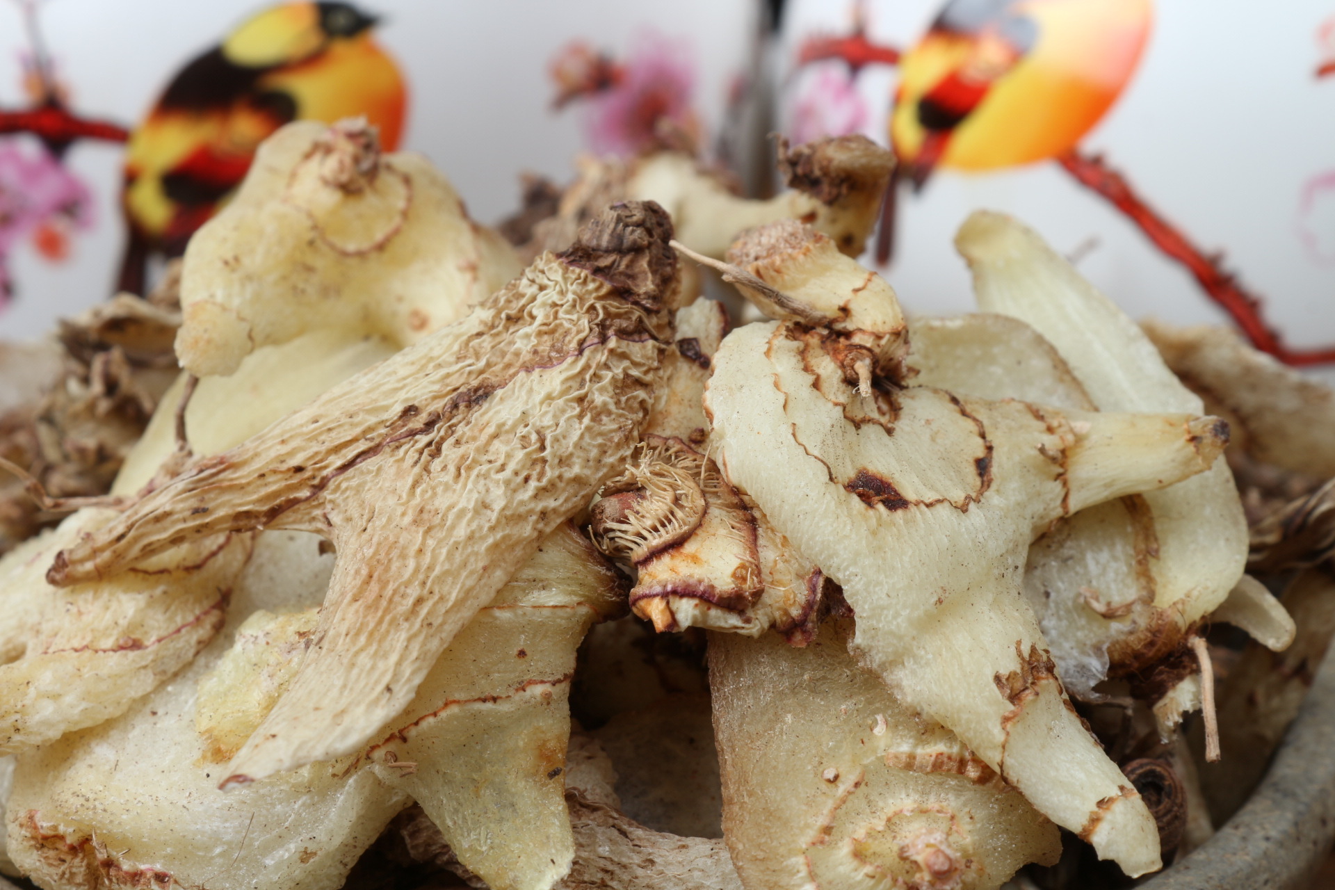 白芨中药粉美白,白芨有美白功效吗