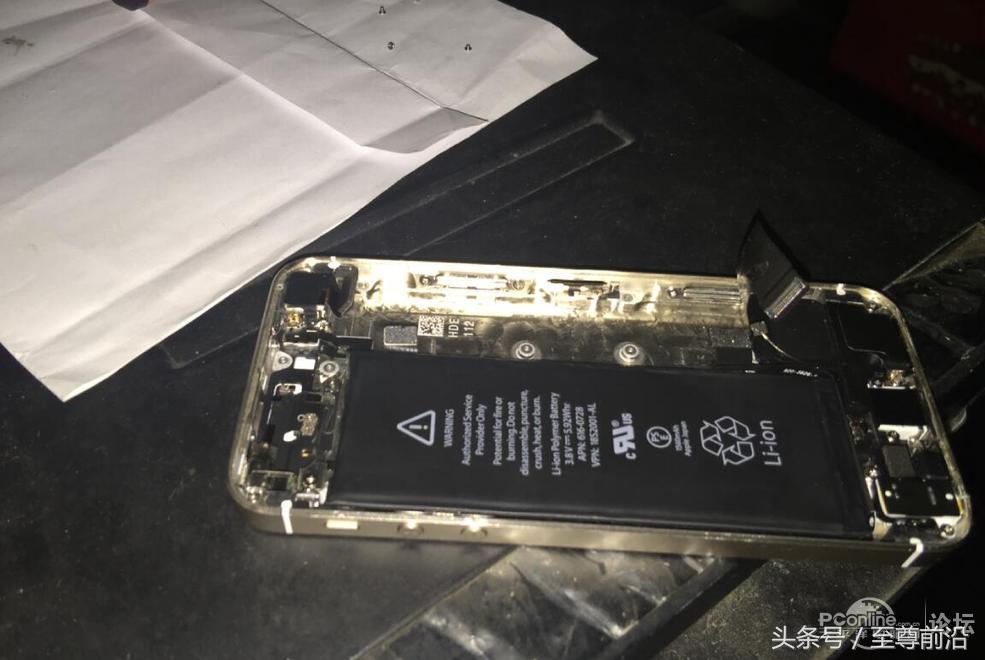 iphone坐弯了,iphone弯了继续使用