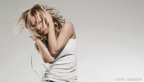 uiisii圈铁耳机,uiisii有线耳机音质怎么样