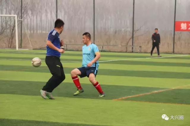 震撼一球！看看大兴青云杯足球联赛就知道中国足球希望大大滴！