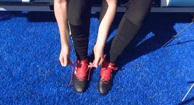 战靴怎么把鞋带系在里面,球鞋怎么绑鞋带好看