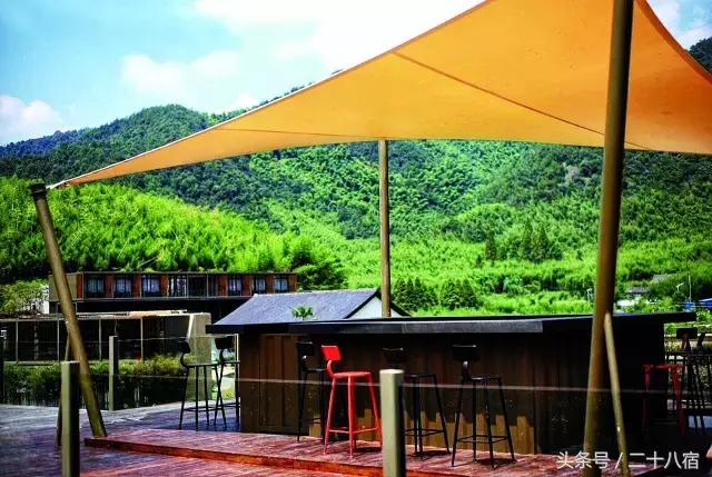 集装箱民宿散发艺术魅力,创意民宿集装箱房