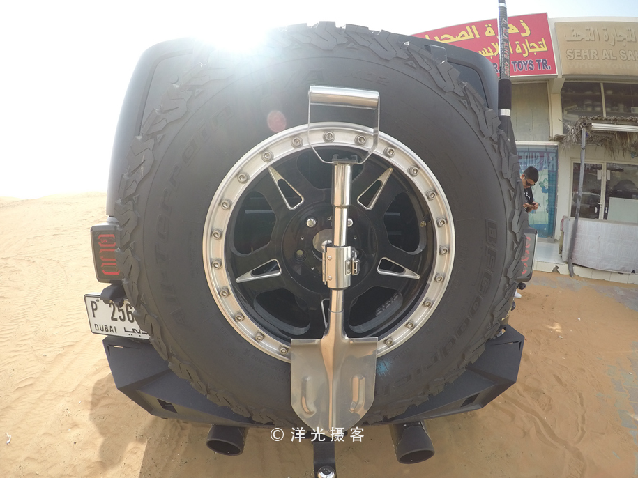 迪拜冲沙是玩什么,迪拜冲沙一点不刺激