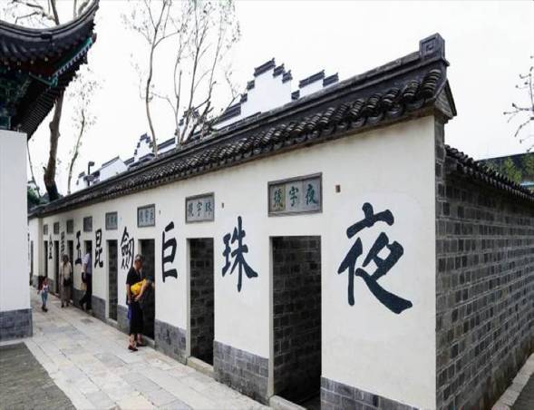 和金钱关系最大的数学常数,为什么用e来表示?