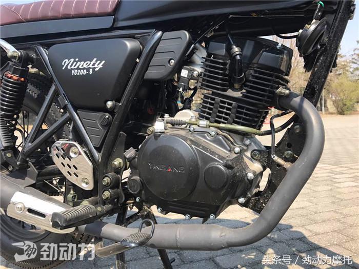 新手入门级1万左右的摩托车推荐,适合新手入门的1万左右的摩托车